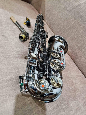 ALTO SAXOPHONE