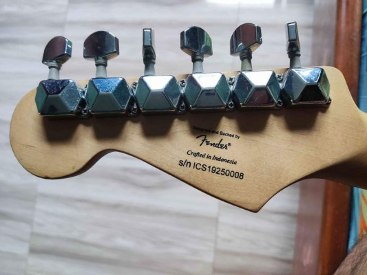 Squier Fender Electric Guitar