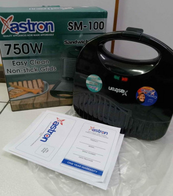 Sandwich Maker SM-100