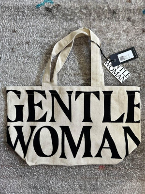 GENTLEWOMAN CANVAS TOTE