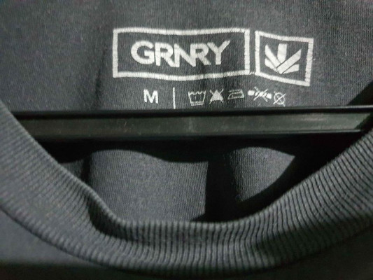 Greenery Clothing (Preloved) Medium