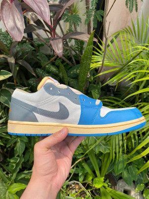 Jordan 1 Low “Tokyo 96 Vintage UNC”