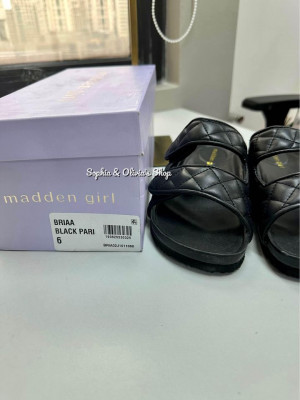 Steve Madden quilted slides US6