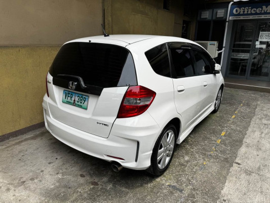 2012 Honda jazz