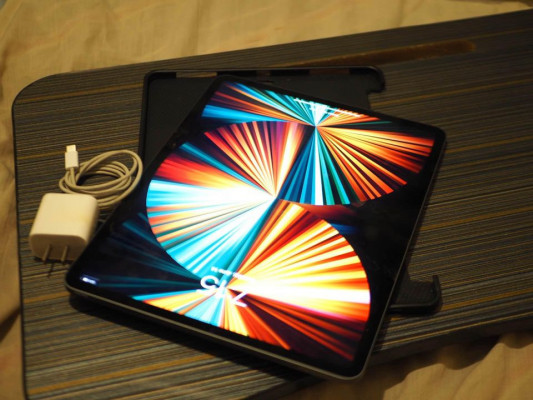 iPad Pro M1 12.9 inches 128 Gb wifi (sale or swap)