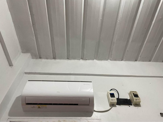 TCL 1.0 HP TITAN GOLD | INVERTER SPLIT-TYPE AIRCON