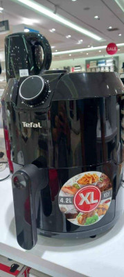 TEFAL AIR FRYER