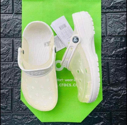 Crocs Translucent