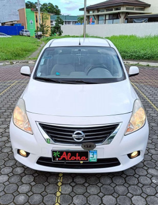 2013 Nissan almera