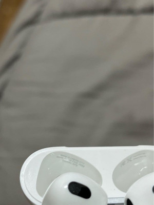 Airpods Gen 3