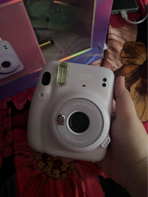 Instax Mini 11 Prism Package