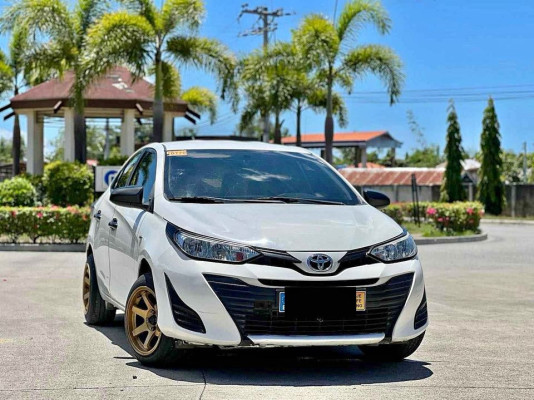 2020 Toyota vios mt (40t odo)