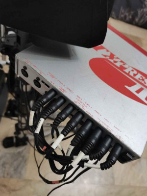 Yamaha dtxpress II drum set