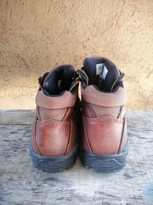 DAKOTA PROTECTIVE FOOTWEAR SIZE: 10.5