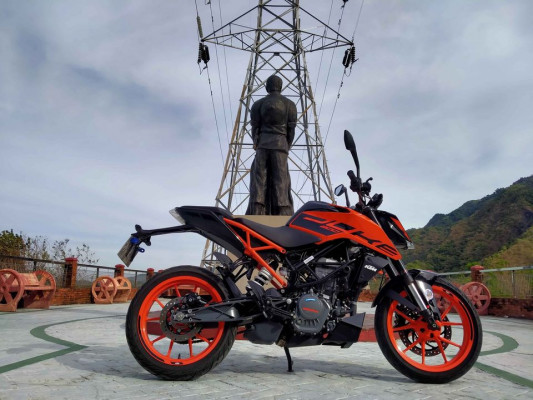 2020 KTM DUKE 200 V2 2020