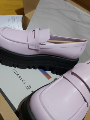 Charles & Keith x ITZY