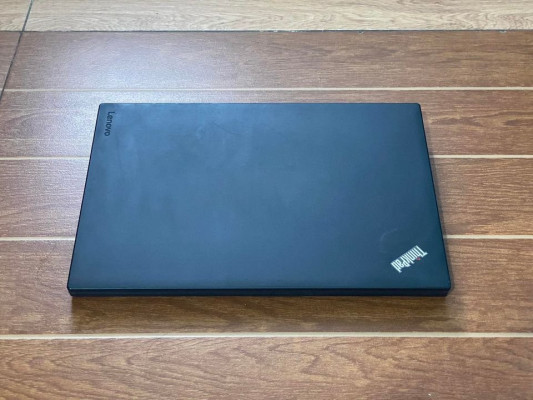 Lenovo Thinkpad X270 Intel Core i5 7th gen 8gb RAM 1TB HDD