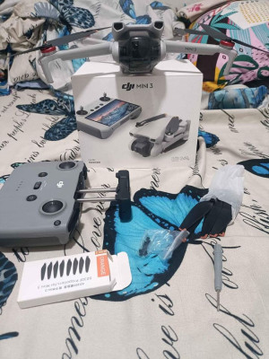 DJI MiNi 3 Wed Remote and 1pcs Battery