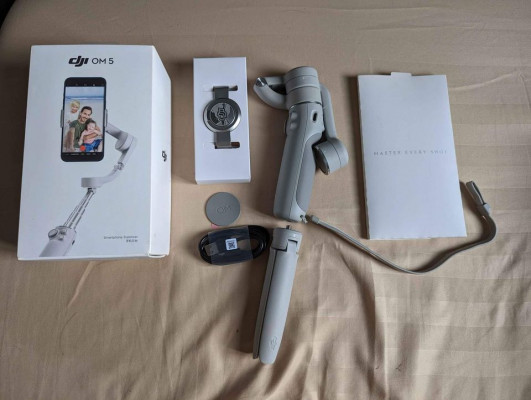 DJI OM 5