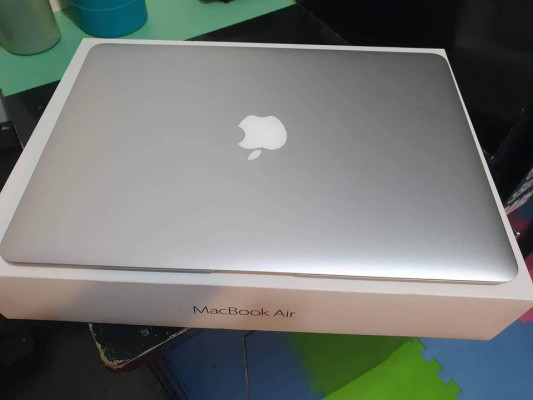 Macbook Air 13-inch