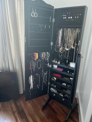 Mirror/ Jewelry Cabinet