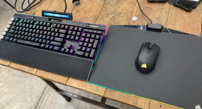 CORSAIR KEYBOARD AND MOUSE SET