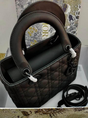 Lady Dior Noir Black Matte 24cm