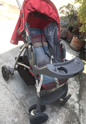 used Baby Stroller (Graco)