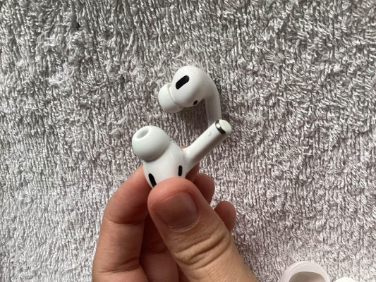 original apple airbuds