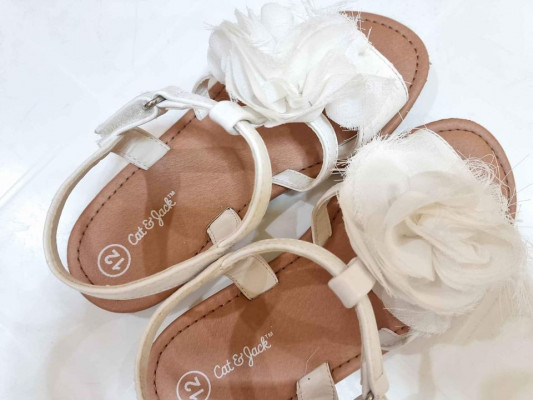 Cat & Jack Girls Sandals US 12 / 200mm