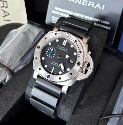 2022 Brand new Panerai Submersible Pam01229