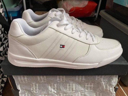 tommy hilfiger shoes