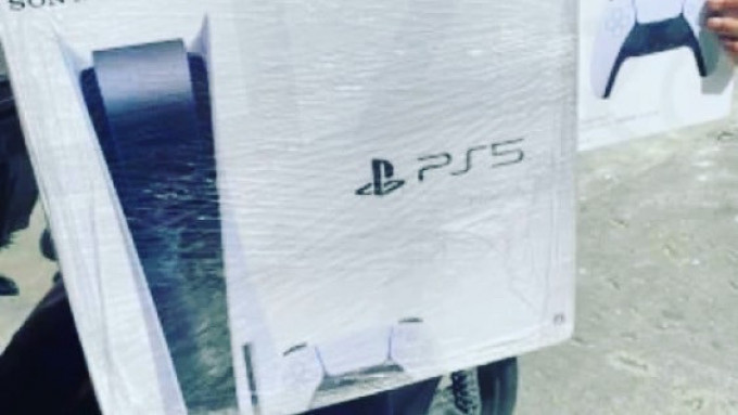 PLAYSTATION 5 SECOND HAND