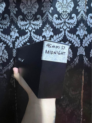 Apple Watch Series 7 Nike edition