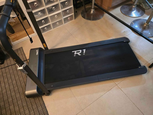 Trax R1 Folding Treadmill