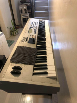 Yamaha MO8 88 Keys