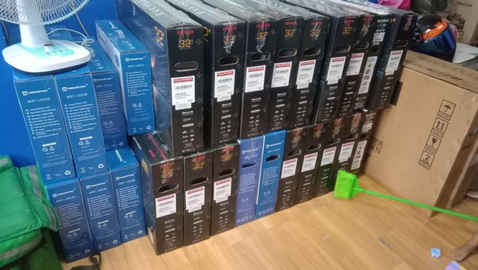 SALE BRANDNEW NORMAL LED TV & SMART TV