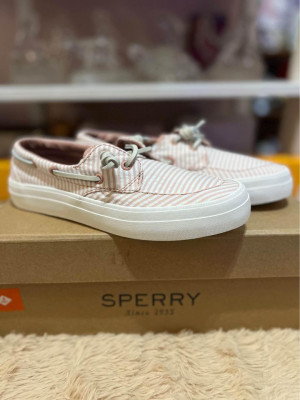 Sperry Crest Boat Sneaker