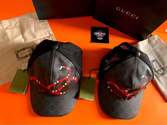 Gucci kingsnake Caps