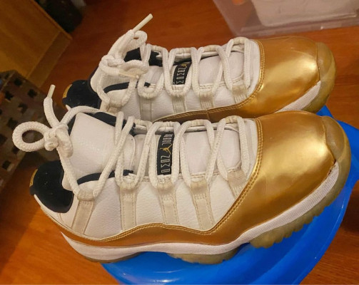 Air Jordan 11 Closing Ceremony Gold Sz7