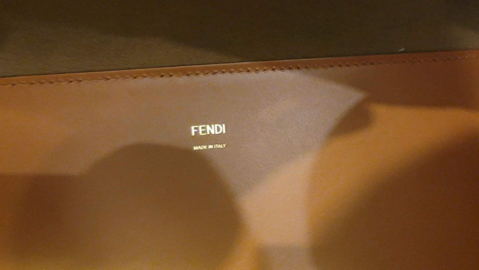 Brand New Fendi Sunshine Tote Medium