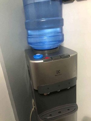 For sale!! Water dispenser Electrolux ang brand