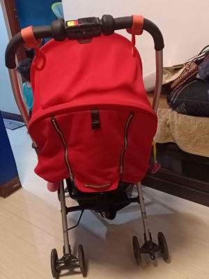 stroller brand combi