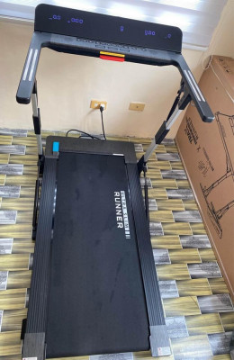 Trax Ultra Slim RUNNER Treadmill