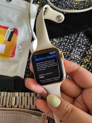 Apple Watch Series 4 40mm Gold