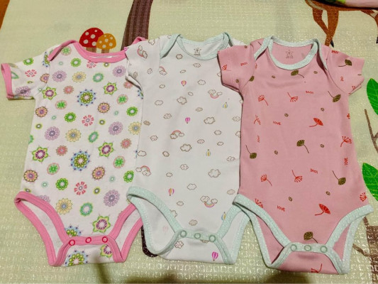Personal Preloved Of My Baby Girl (6-12mos) 8pcs take all