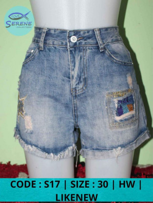 DENIM SHORTS