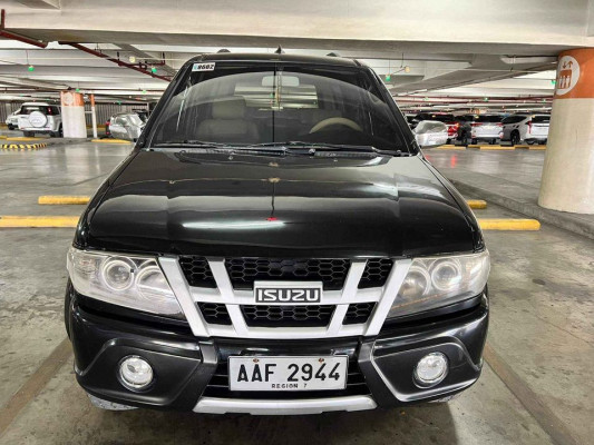 2014 Isuzu sportivo