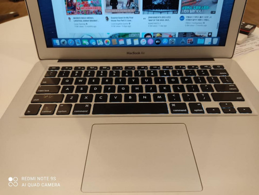 MacBook air 13inch