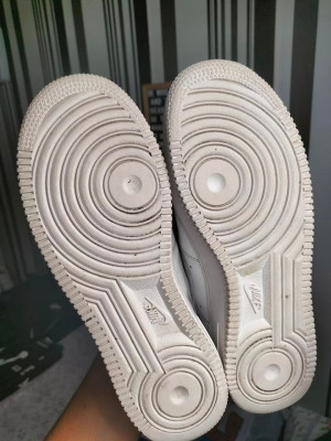 airforce1 triple white